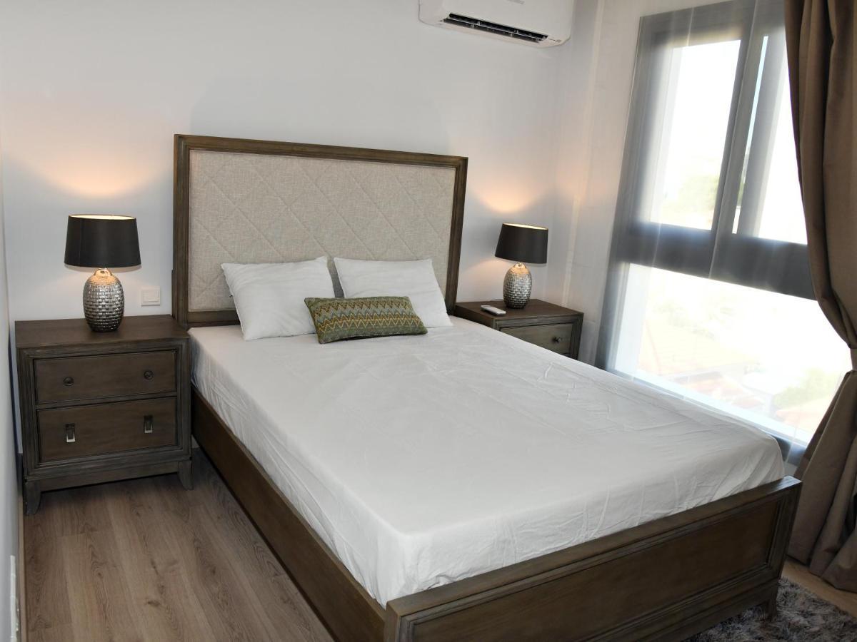 Aparthotel Baz Tower Nikozja Zewnętrze zdjęcie