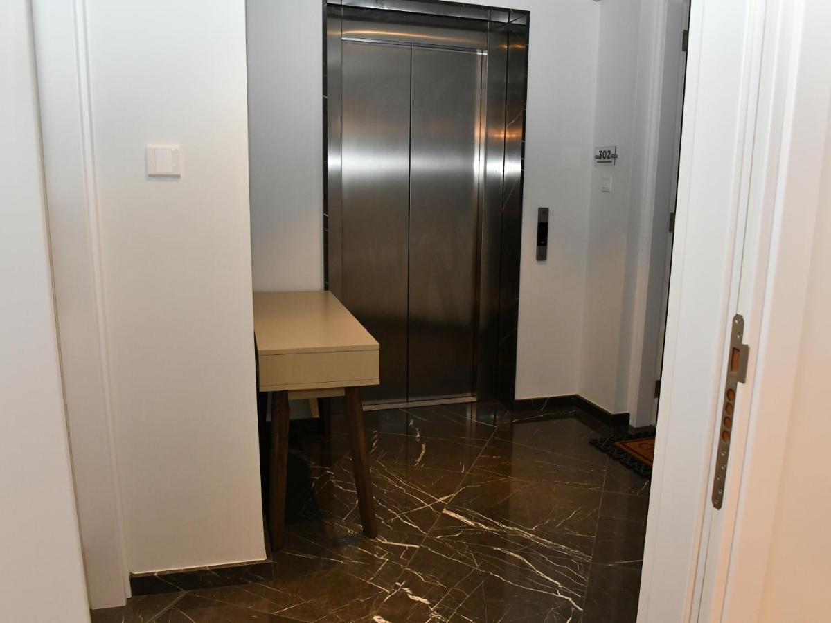 Aparthotel Baz Tower Nikozja Zewnętrze zdjęcie